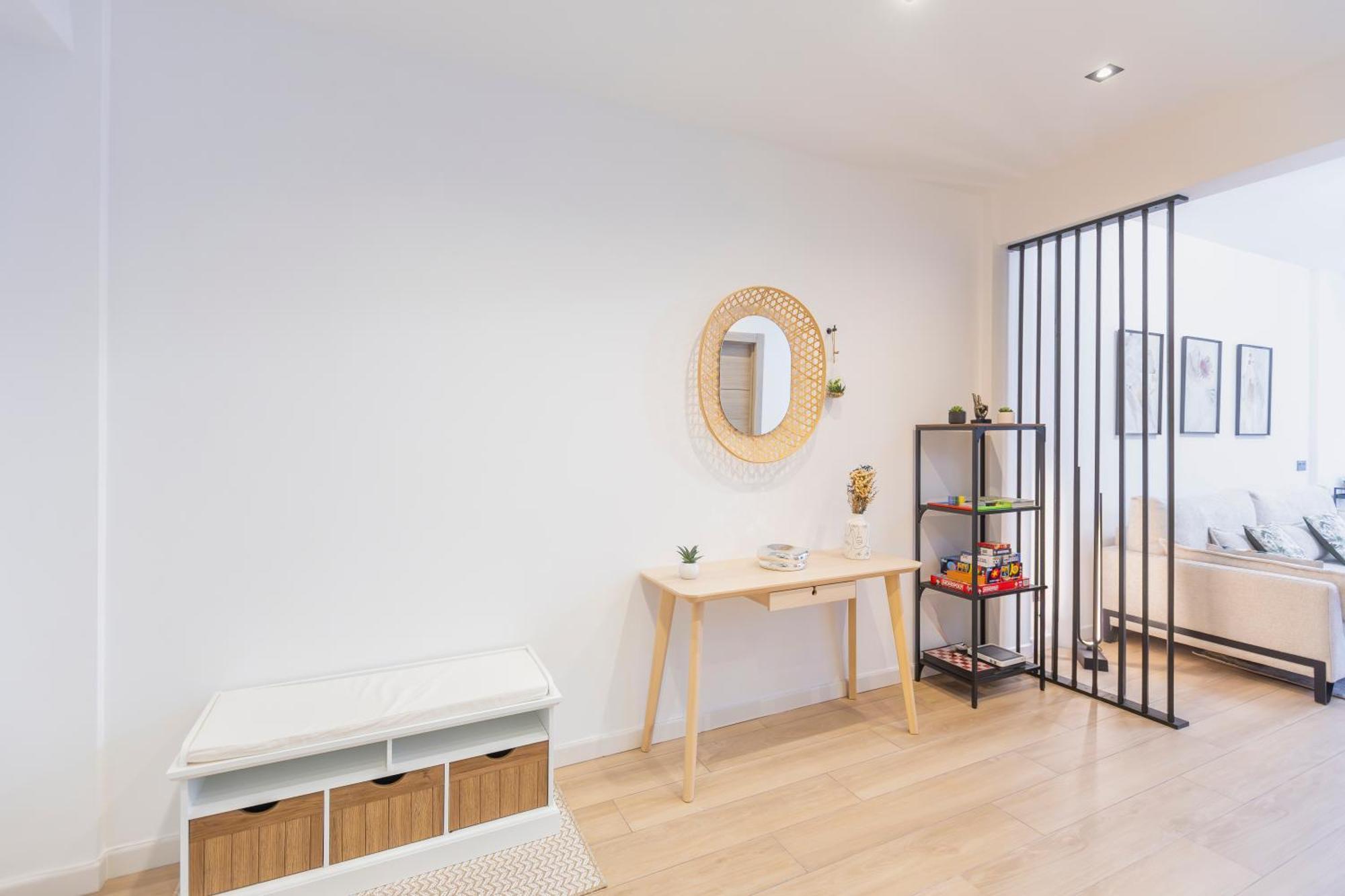 Fully Renovated Apartment In The Heart Of Fuengirola, 2 Min Walk To The Beach Екстер'єр фото