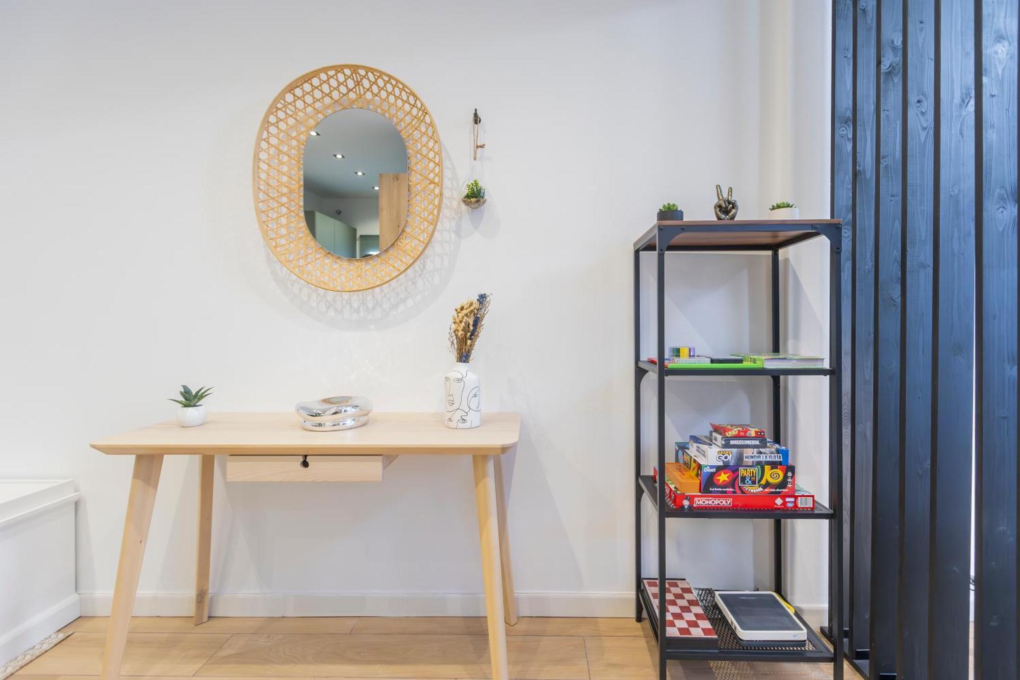 Fully Renovated Apartment In The Heart Of Fuengirola, 2 Min Walk To The Beach Екстер'єр фото