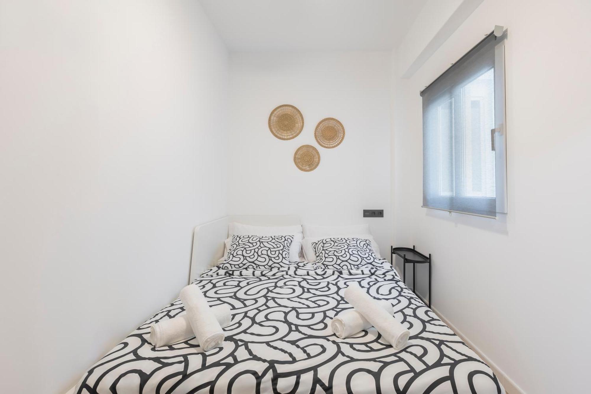 Fully Renovated Apartment In The Heart Of Fuengirola, 2 Min Walk To The Beach Екстер'єр фото